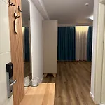Hotel Poienita 3*