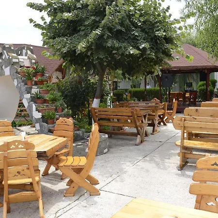 Poienita 호텔 코스티네스티